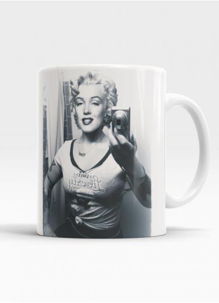 Marilyn is not dead